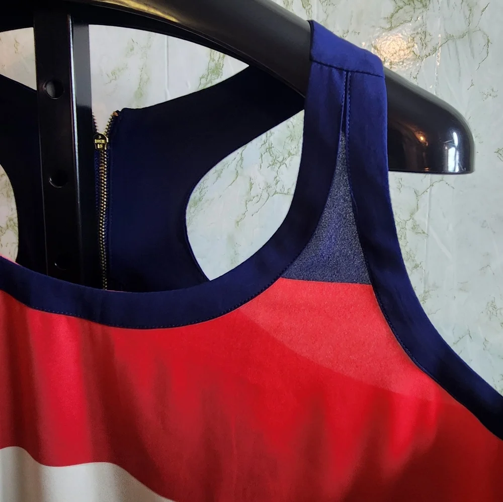 EXPRESS Polyester Racer Back Tank - Picture 4 of 13